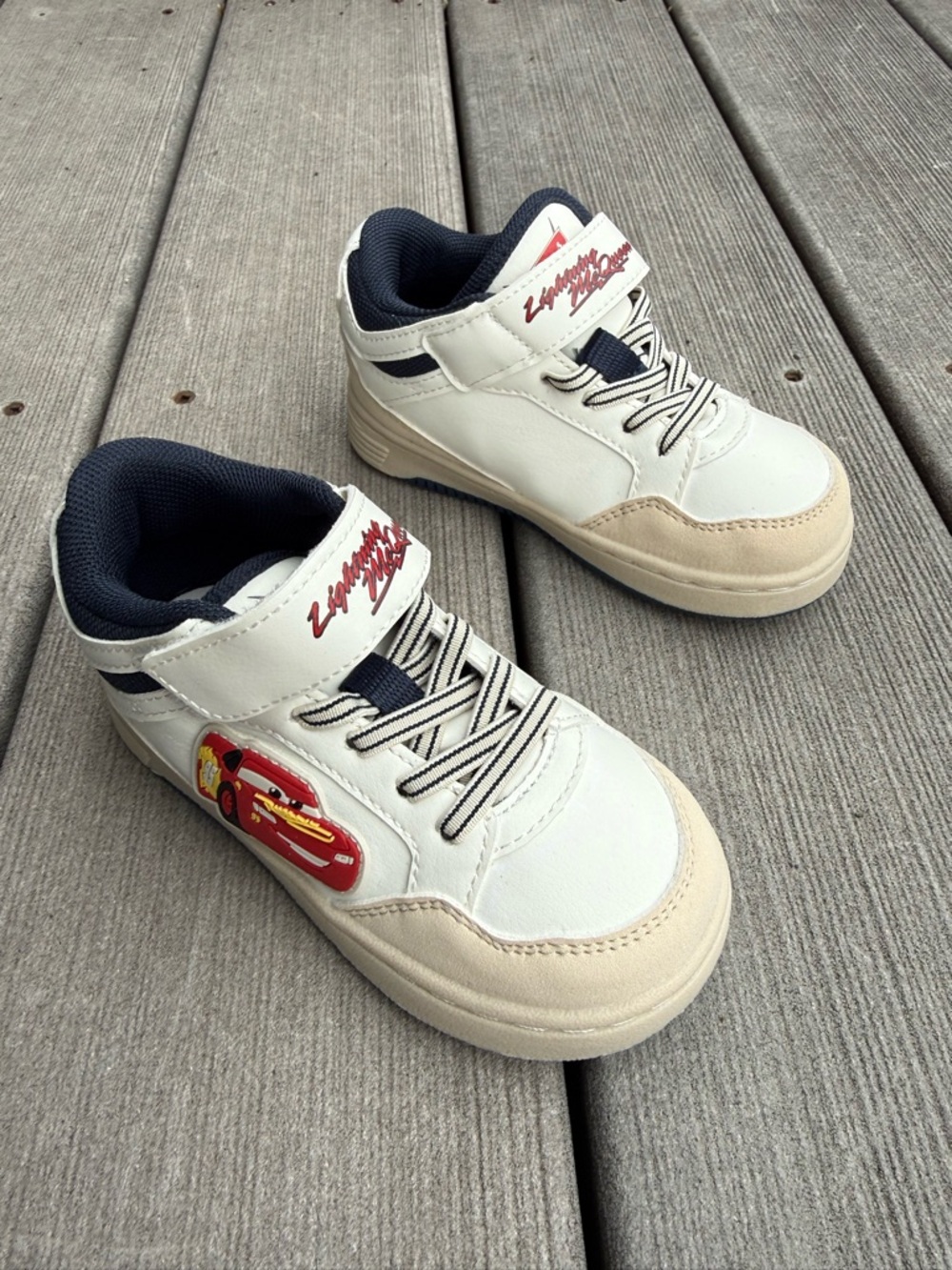 Zara White Navy Kids Sneakers with Red Car Accent (Lightning McQueen) - Picture 2 of 6
